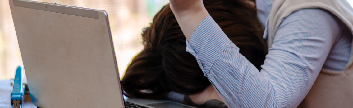 Aunque el entusiasmo baje, Dios permanece Aunque el entusiasmo baje, Dios permanece