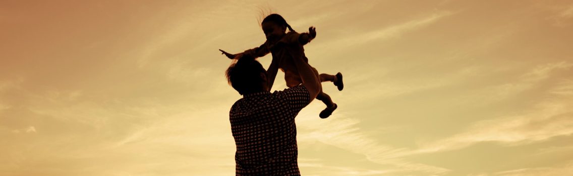 Dios también abraza a las hijas Dios también abraza a las hijas